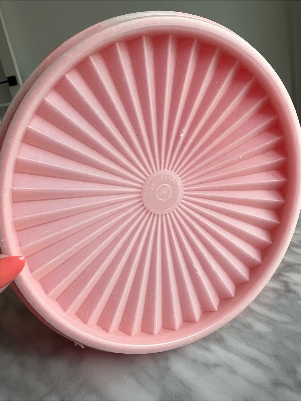 Vintage Tupperware Orange Storage Canister with Pink Lid - Picture 3 of 7